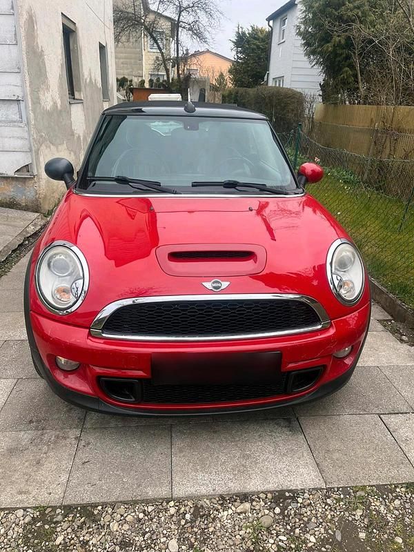 Gebraucht Mini Cooper S Cabriolet 184 PS (135 kW) 2011 Rot Cabrio