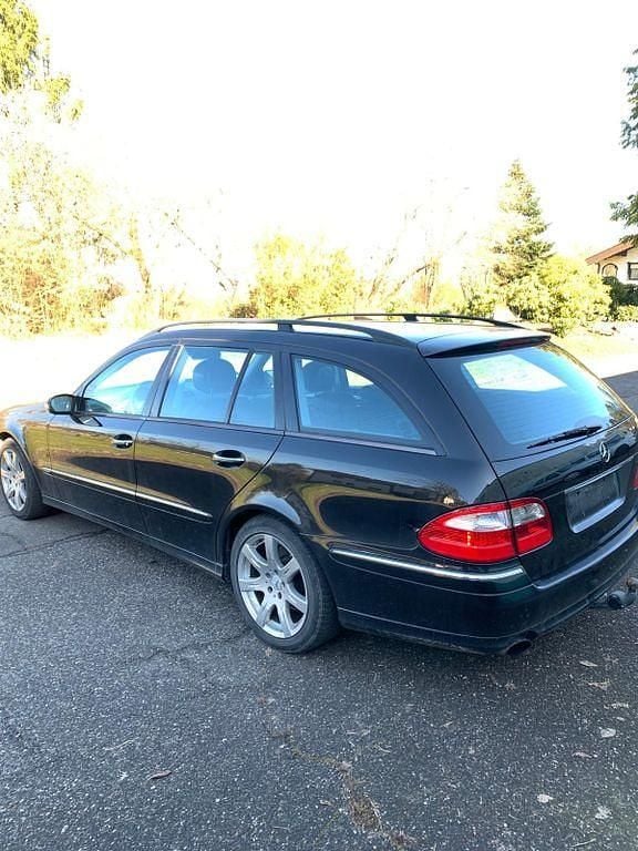 Gebraucht Mercedes E280 190 PS (139 kW) 2006 Schwarz Kombi