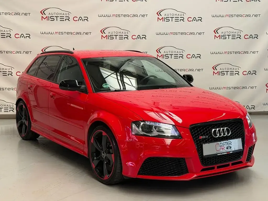 Gebraucht Audi RS3 Sport 340 PS (250 kW) 2013 Rot Limousine