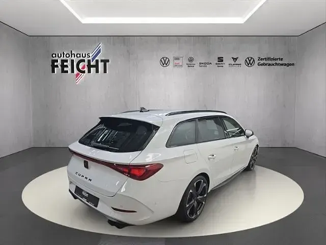 Gebraucht Cupra Leon VZ 310 PS (228 kW) 2024 Candy weiß Kombi
