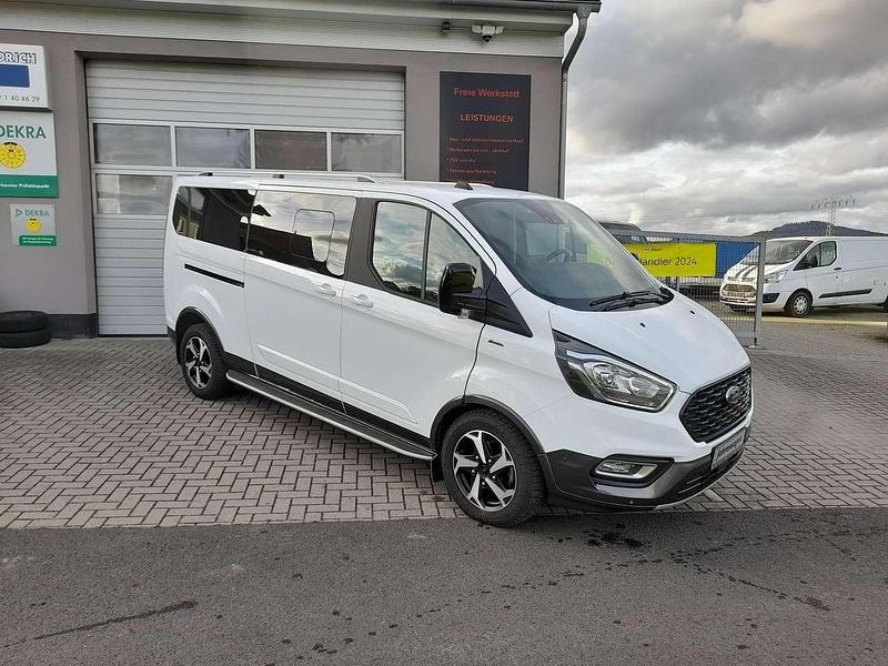 Gebraucht Ford Tourneo Active 150 PS (110 kW) 2024 Frostweiß Van / Kleinbus