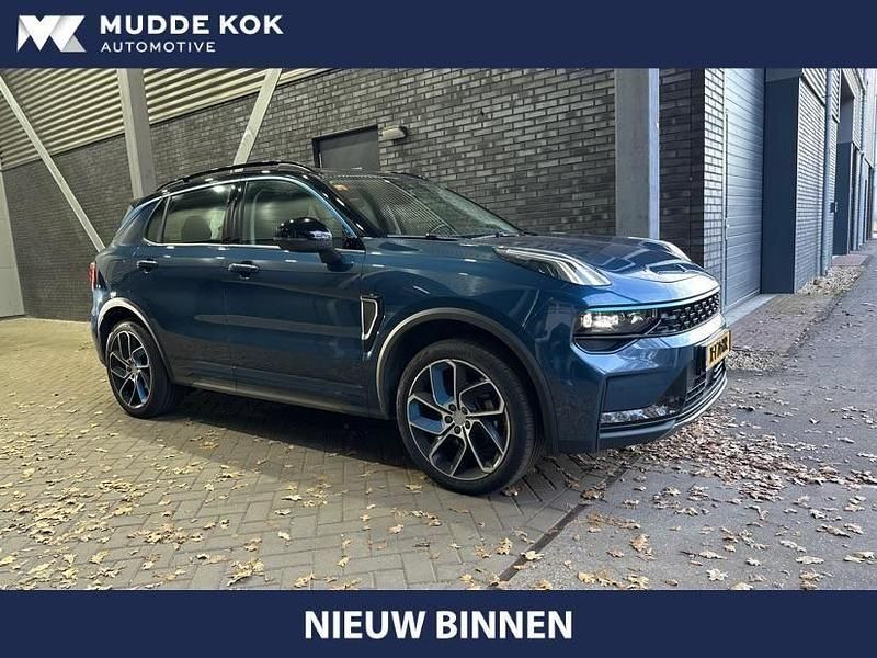 Blau Gebraucht 2021 Lynk & Co 01 SUV | 22.127 € - Bild 1/4