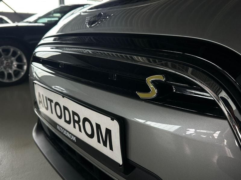 Gebraucht Mini Cooper SE Essential 135 kW (184 PS) 2022 Silber Kleinwagen