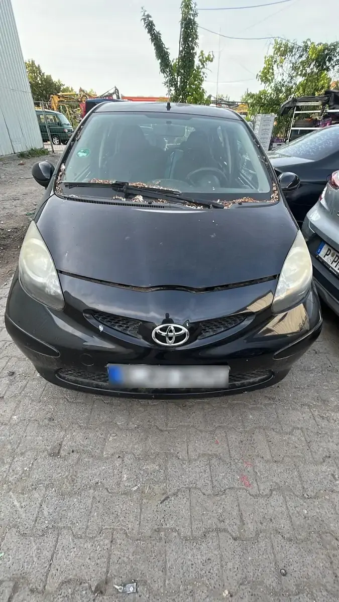 Gebraucht Toyota Aygo 65 PS (47 kW) 2008 Schwarz Kleinwagen
