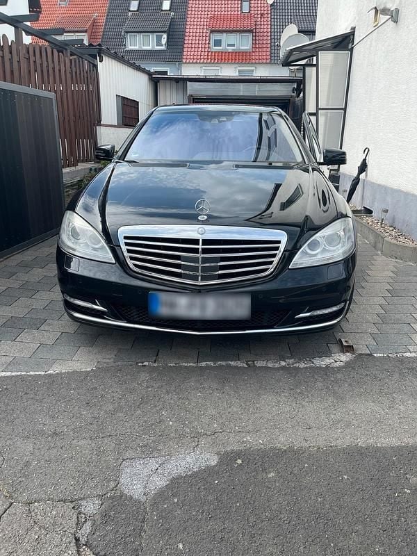 Gebraucht Mercedes S350 306 PS (225 kW) 2012 Schwarz Limousine