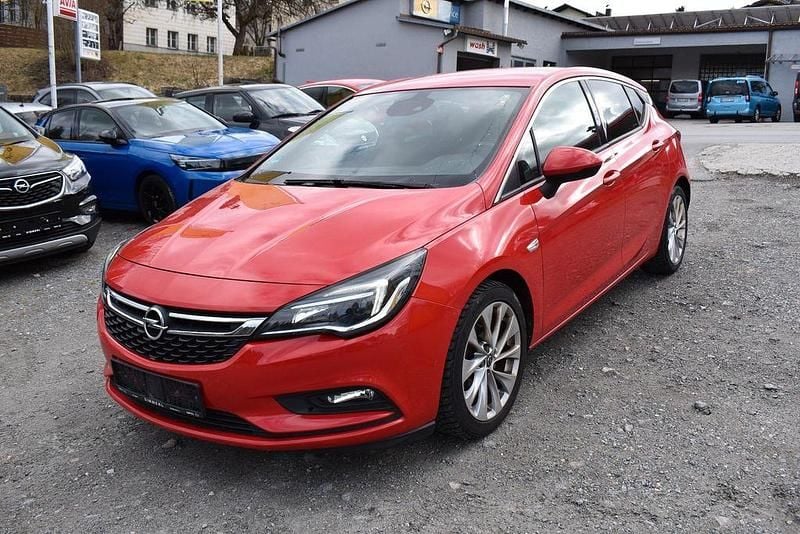 Gebraucht Opel Astra Dynamic 150 PS (110 kW) 2016 Power rot (metallic) Limousine