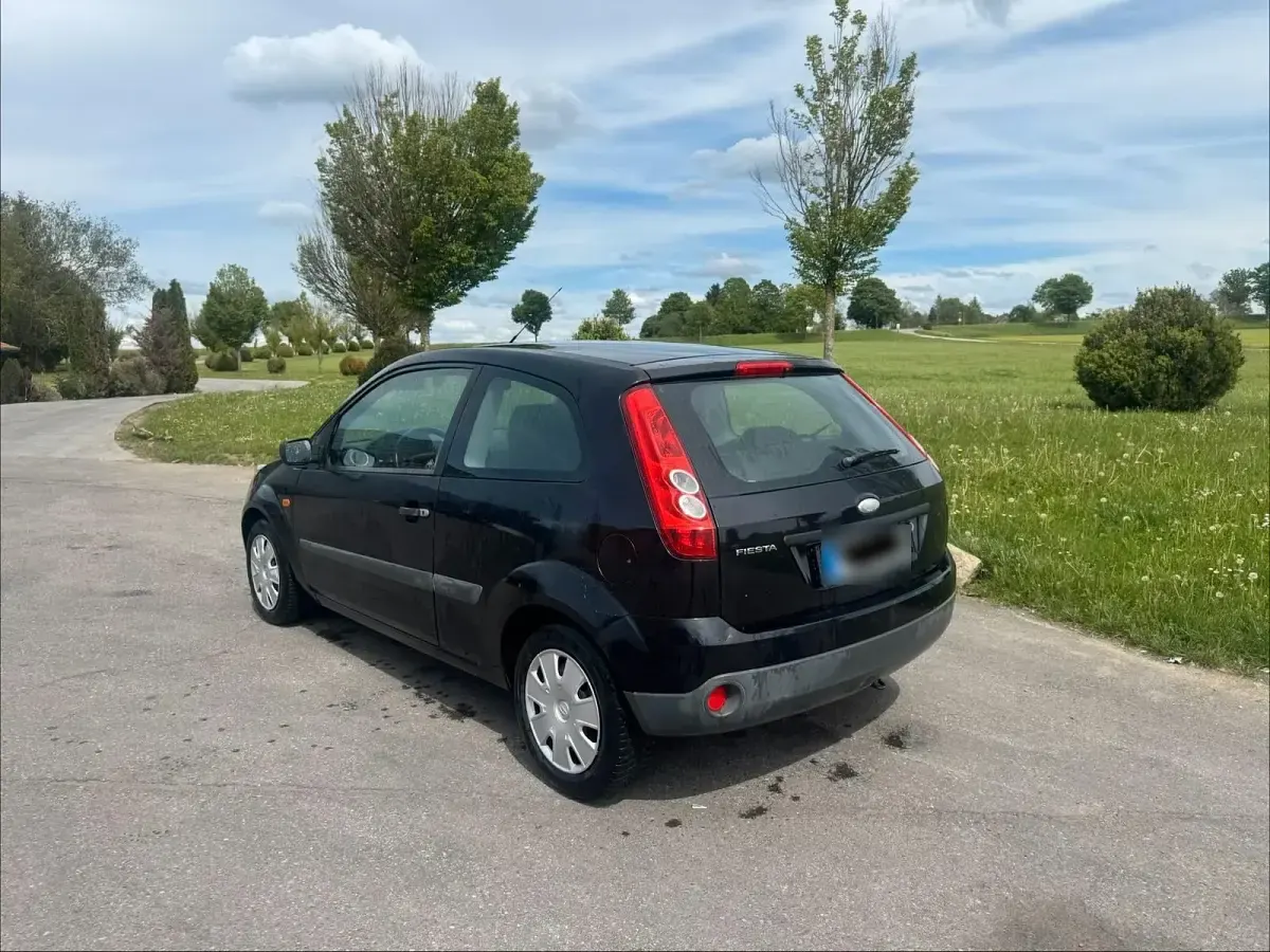 Gebraucht Ford Fiesta 69 PS (50 kW) 2006 Schwarz Kleinwagen