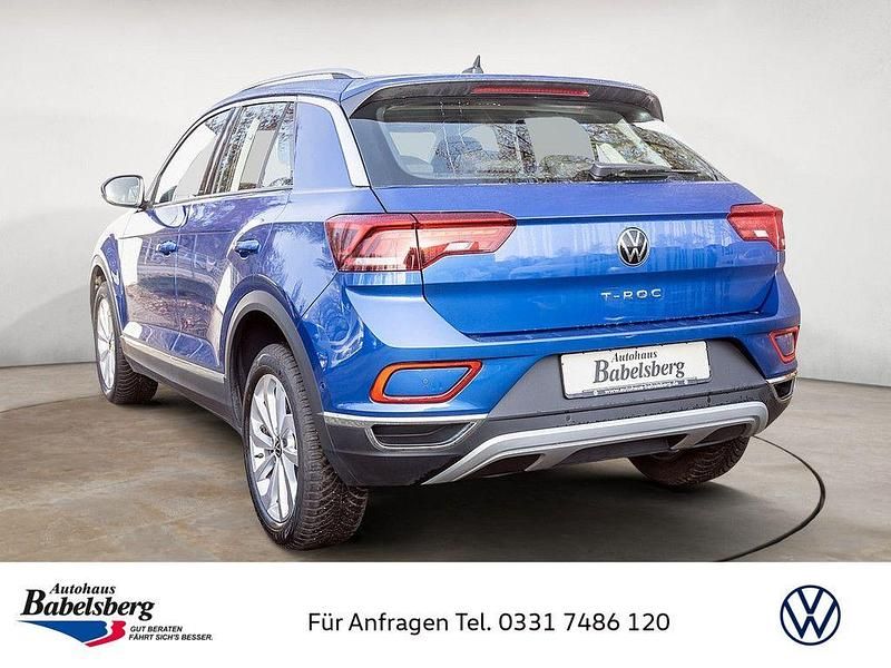 Gebraucht VW T-Roc 150 PS (110 kW) 2024 Blau SUV