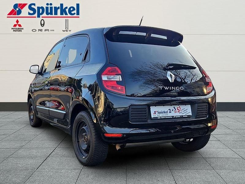 Second-hand Renault Twingo 71 CP (52 kW) 2018 Negru Hatchback