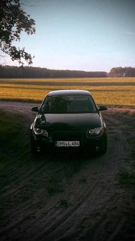 Schwarz Gebraucht 2005 Audi A3 Sport Kleinwagen | 2.400 € (Fairer Preis) - Bild 1/4