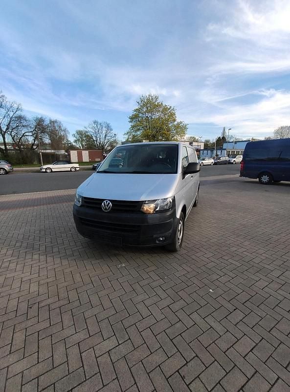 Gebraucht VW Transporter 179 PS (131 kW) 2015 Silber Van