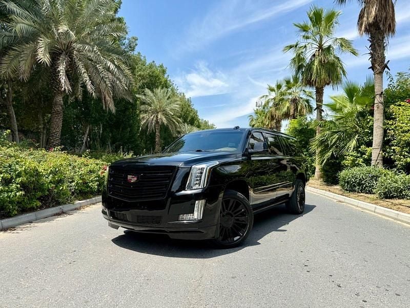 Gebraucht Cadillac Escalade 426 PS (313 kW) 2018 Schwarz SUV