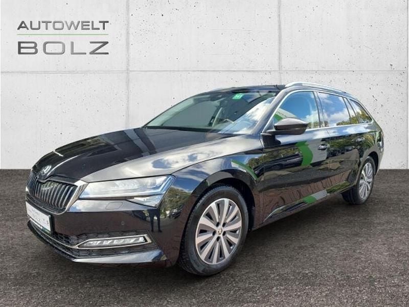 Schwarz Gebraucht 2022 Skoda Superb Style Kombi | 19.990 € (Superpreis) - Bild 1/4