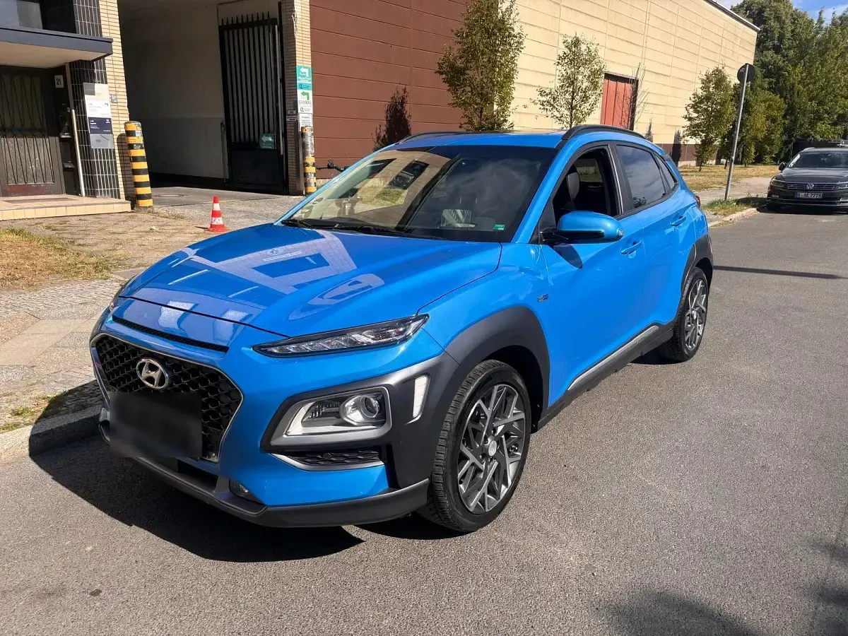 Gebraucht Hyundai Kona 105 PS (77 kW) 2020 Blau SUV