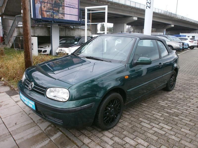 Gebraucht VW Golf Cabriolet 101 PS (74 kW) 1998 Grün Cabrio