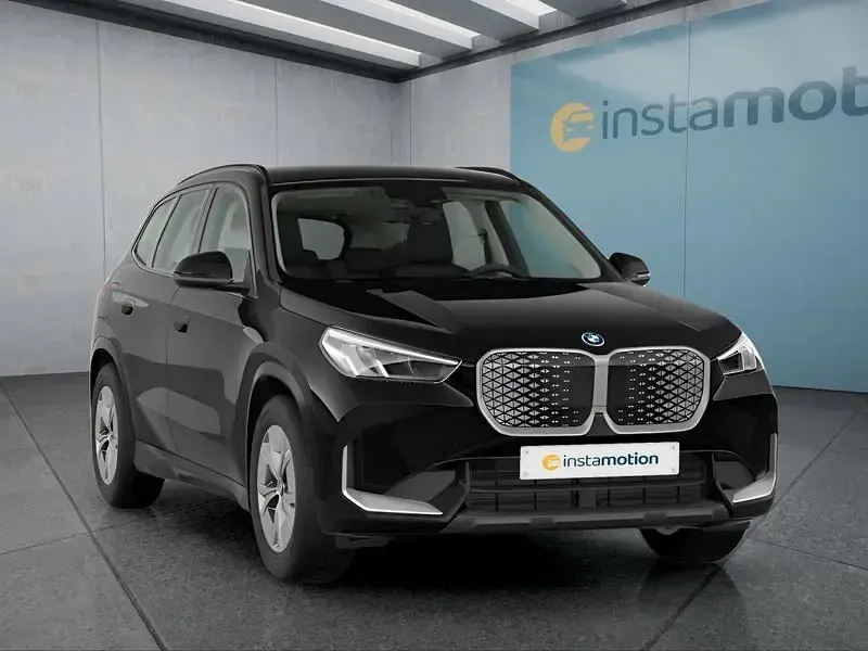 Ny BMW iX1 230 kW (313 HK) 2026 Sort SUV