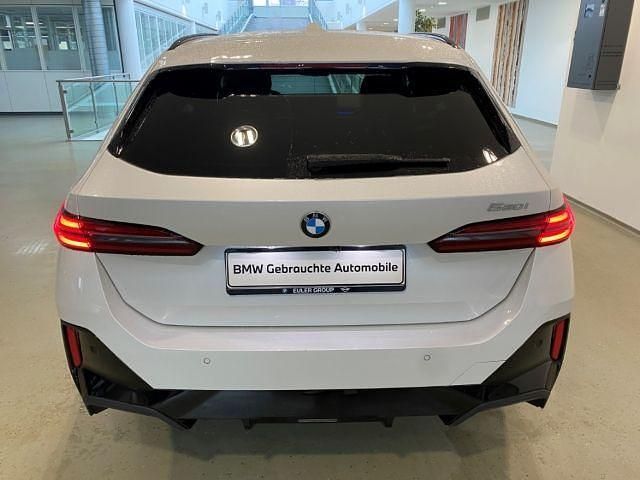 Gebraucht BMW 520 Performance 190 PS (139 kW) 2025 Weiss Kombi