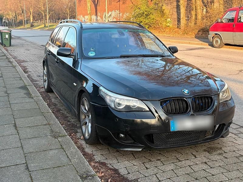 Schwarz Gebraucht 2005 BMW 525 M Sport Kombi | 2.700 € (Superpreis) - Bild 1/4
