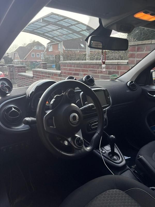 Gebraucht Smart ForFour Electric Drive 60 kW (82 PS) 2020 Schwarz Kleinwagen