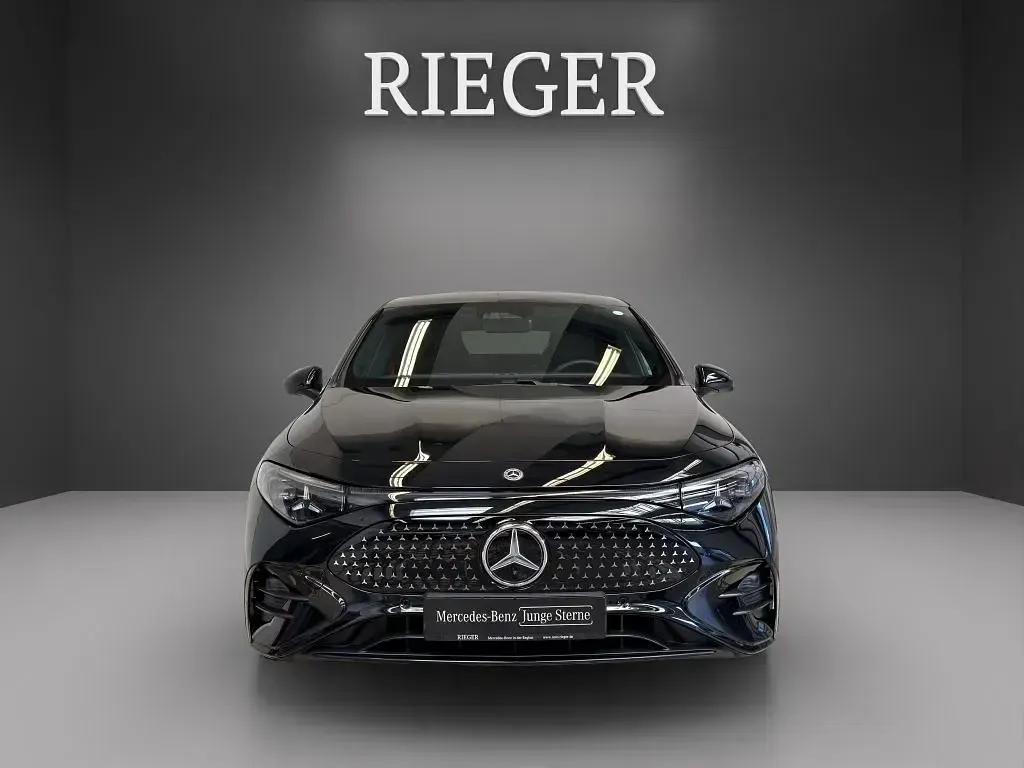 Gebraucht Mercedes CLA 250+ AMG 200 kW (272 PS) 2025 Schwarz Limousine