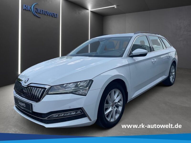 Weiss Gebraucht 2020 Skoda Superb Ambition Kombi | 24.980 € (Fairer Preis) - Bild 1/4