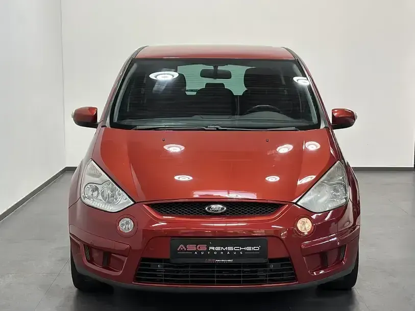 Gebraucht Ford S-MAX Trend 131 PS (96 kW) 2007 Rot Van / Kleinbus