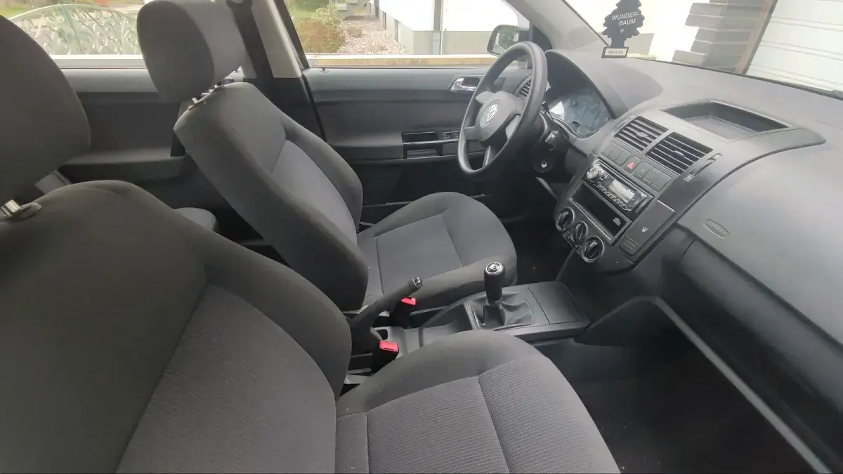Gebraucht VW Polo 65 PS (47 kW) 2003 Schwarz Limousine