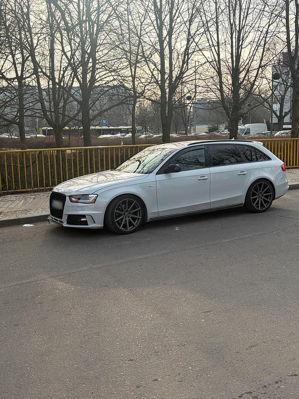 Gebraucht Audi A4 S-Line 190 PS (139 kW) 2015 Grau Kombi