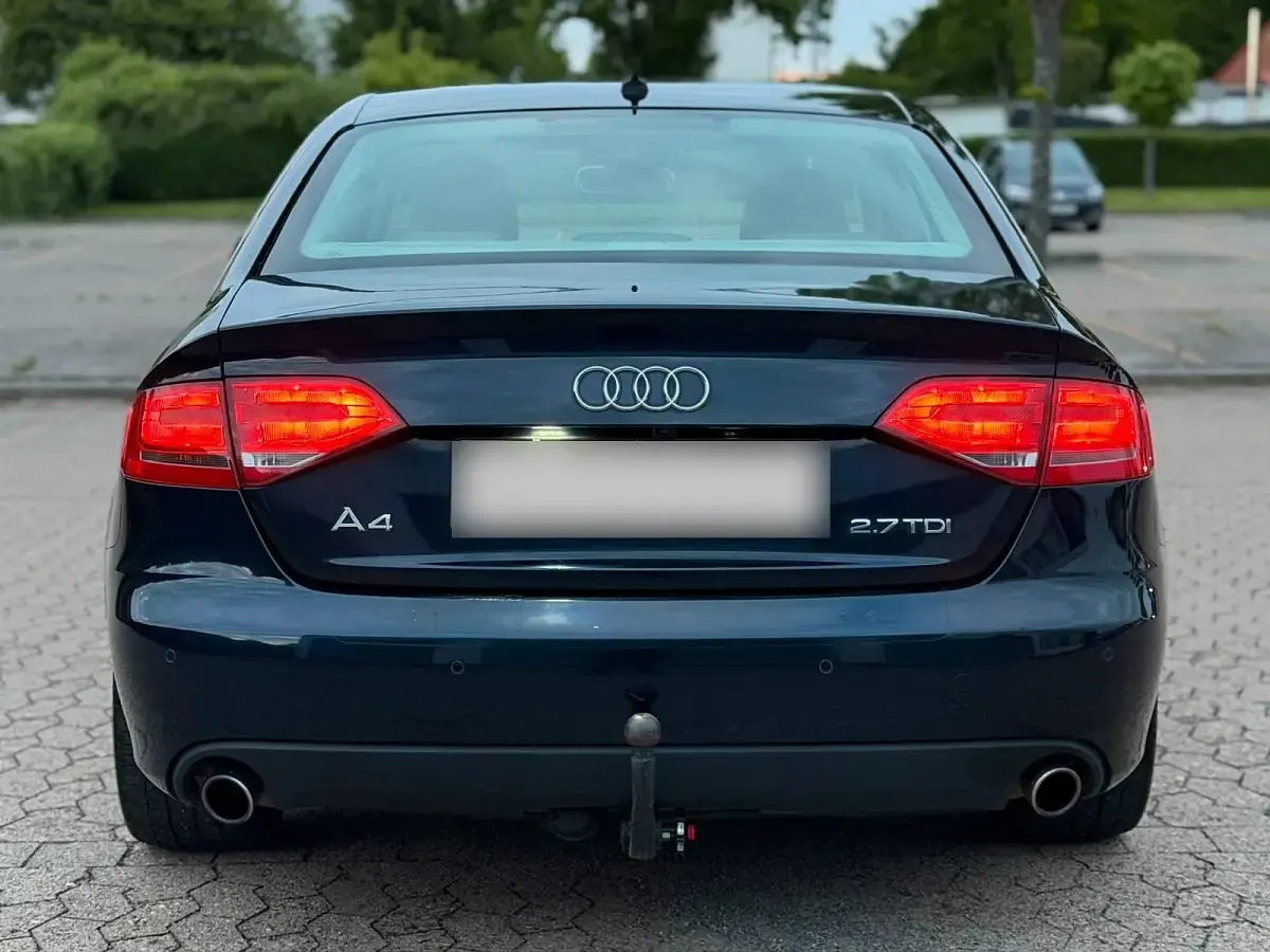 Gebraucht Audi A4 190 PS (139 kW) 2008 Blau Limousine
