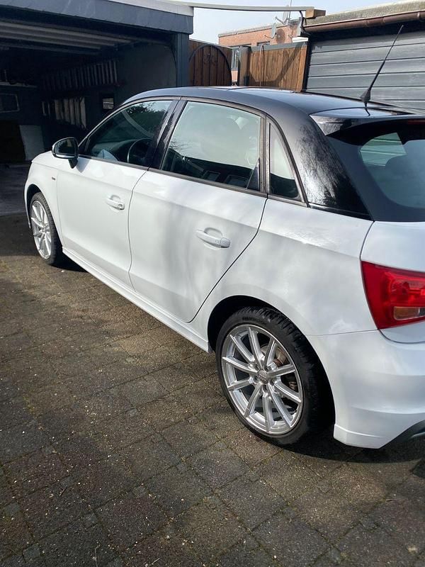 Gebraucht Audi A1 Sportback S-Line 86 PS (63 kW) 2014 Weiß Kleinwagen