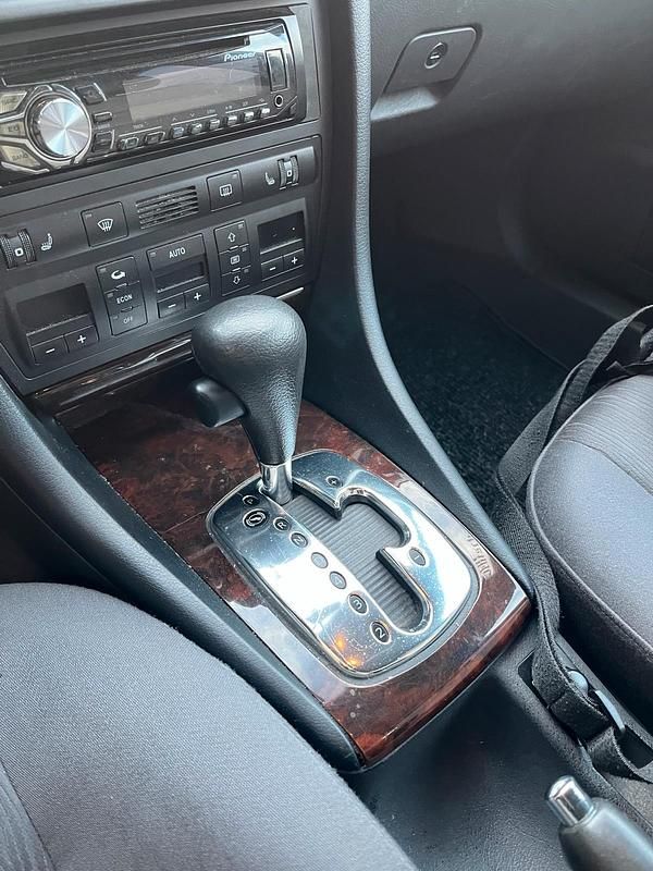 Gebraucht Audi A6 165 PS (121 kW) 1998 Silber Limousine