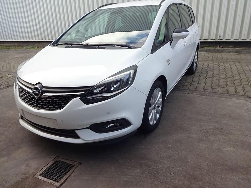 Weiß Gebraucht 2017 Opel Zafira Active Van / Kleinbus | 9.996 € (Fairer Preis) - Bild 1/4