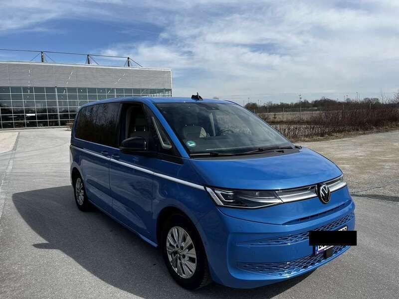 Blau Gebraucht 2022 VW T7 Edition Van | 50.700 € (Superpreis) - Bild 1/4