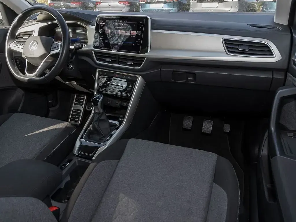 Gebraucht VW T-Roc Move 116 PS (85 kW) 2023 Weiß SUV