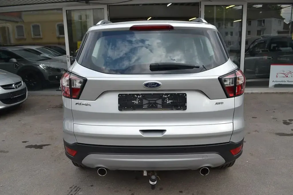 Gebraucht Ford Kuga Cool & Connect 150 PS (110 kW) 2019 Polarsilber metallic SUV