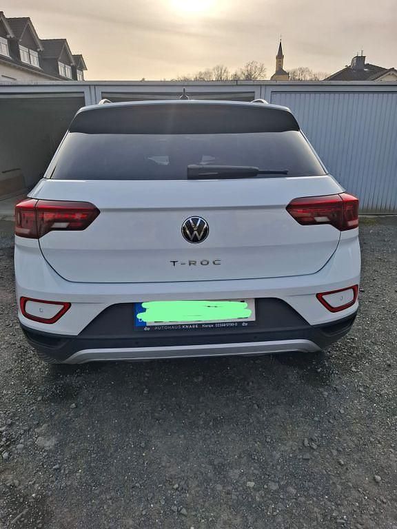 Gebraucht VW T-Roc Life 110 PS (80 kW) 2023 Weiß SUV