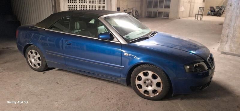Blau Gebraucht 2002 Audi A4 Cabriolet Cabrio | 1.600 € (Superpreis) - Bild 1/4