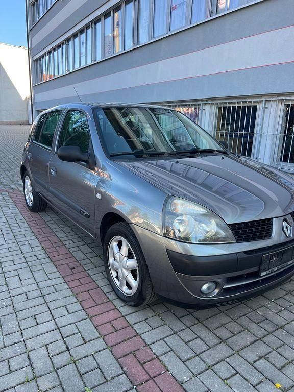 Second-hand Renault Clio II Expression 75 CP (55 kW) 2003 Gri Berlinǎ