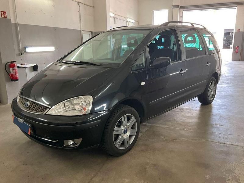 Black magic Gebraucht 2004 Ford Galaxy Ghia Van / Kleinbus | 6.990 € - Bild 1/4