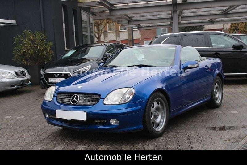 Gebraucht Mercedes SLK200 163 PS (119 kW) 2000 Blau Cabrio