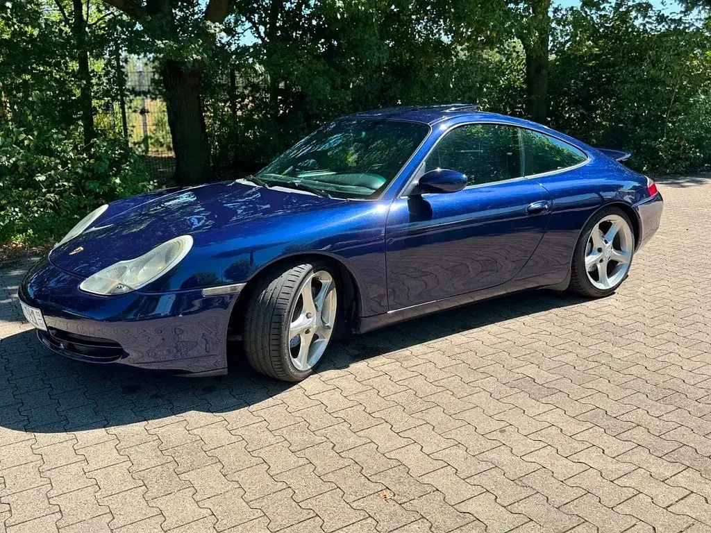 Gebraucht Porsche 911 Carrera 4 300 PS (220 kW) 2001 Blau Coupé