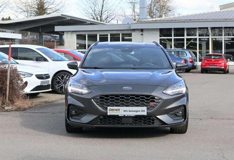 Gebraucht Ford Focus ST 280 PS (205 kW) 2022 Magneticgrau Kombi