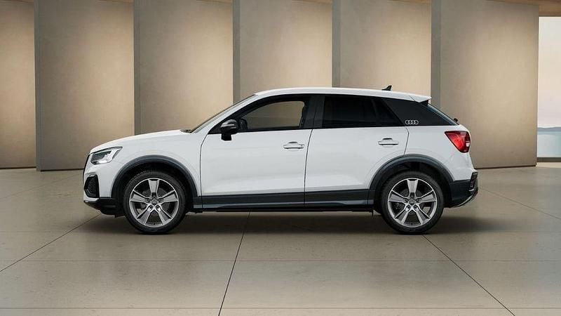 Używany Audi Q2 Advanced Plus 150 KM (110 kW) 2025 Biały SUV