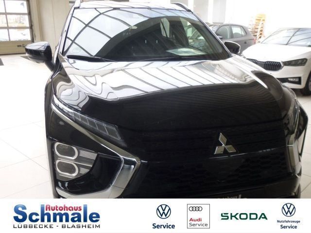 Pantherschwarz (p) Gebraucht 2021 Mitsubishi Eclipse Cross SUV | 29.990 € (Teuer) - Bild 1/4