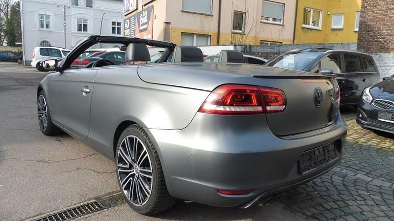 Gebraucht VW Eos Exclusive 211 PS (155 kW) 2013 Rot Cabrio