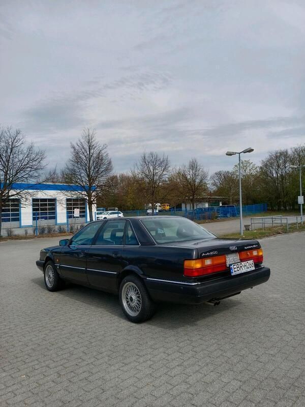 Grau Gebraucht 1990 Audi Quattro Coupé | 16.300 € - Bild 1/4