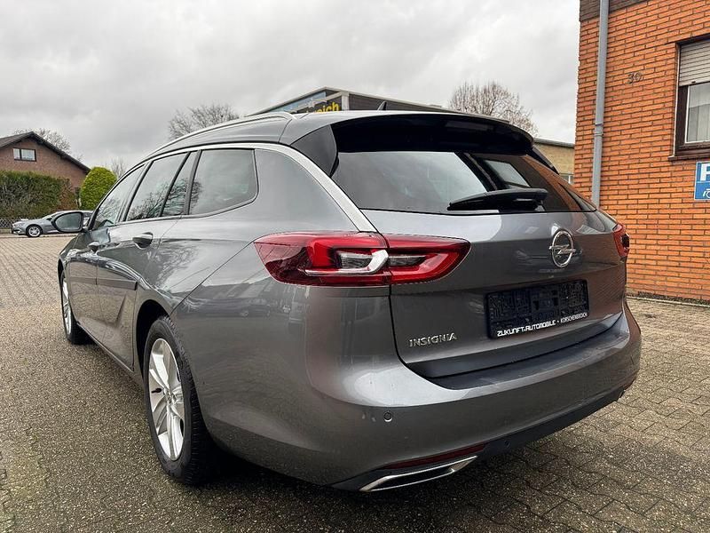 Gebraucht Opel Insignia Edition 174 PS (127 kW) 2021 Grau Kombi