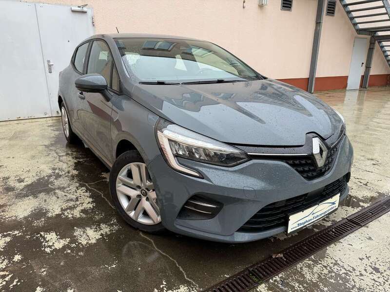 Uranograu Gebraucht 2020 Renault Clio V Business Limousine | 11.990 € (Guter Preis) - Bild 1/4