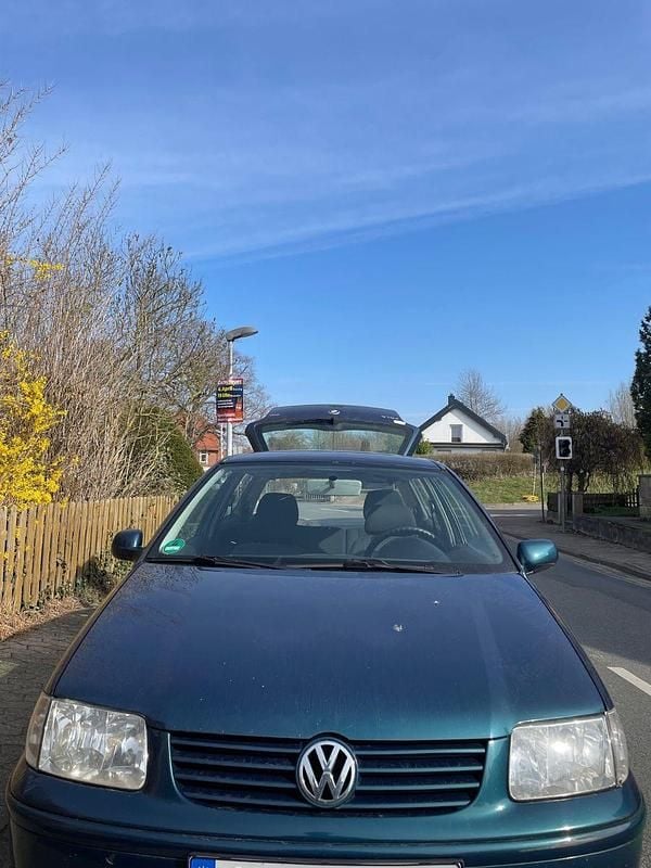 Gebraucht VW Polo Edition 75 PS (55 kW) 2001 Grün Limousine