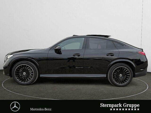 Gebraucht Mercedes GLC300 AMG 258 PS (189 kW) 2024 Andere farbe Coupé